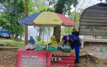 Sat Polairud Polres Purwakarta Sambang Masyarakat Pesisir, Sampaikan Bahaya Judi Online dan Keselamatan di Perairan