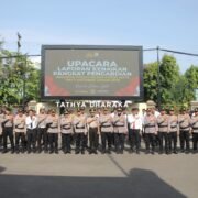 Upacara Kenaikan Pangkat Pengabdian Anggota Polri TMT 1 Oktober 2025 di Polres Kediri Kota, Berlangsung Khidmat