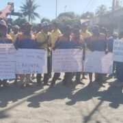 Ratusan Buruh TKBM Samabusa Demo Damai, Desak Kenaikan Tarif dan Tolak Kehadiran BUP