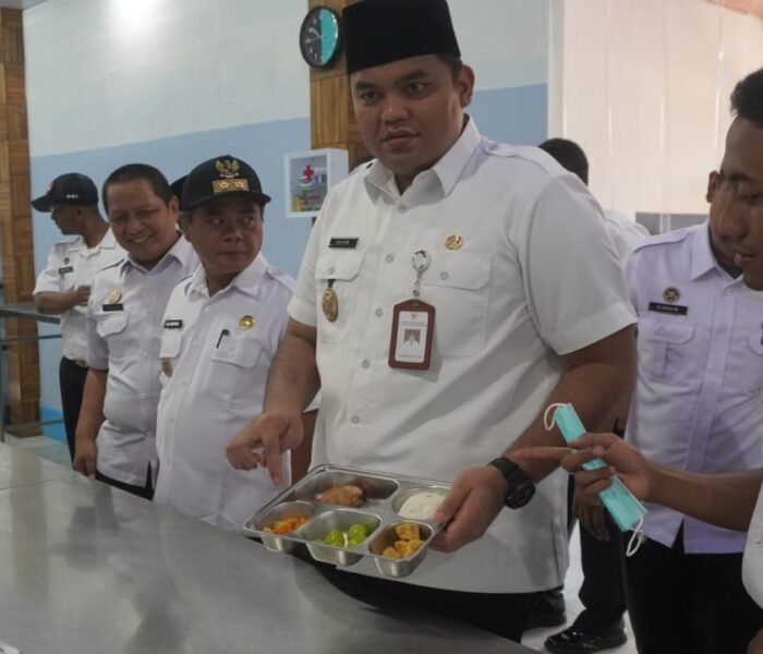 Hasil Uji Laboratorium Ungkap: MBG Bukan Penyebab Puluhan Siswa Banjaran Sakit