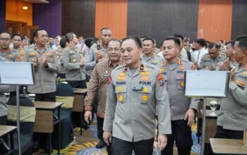 Polda Jatim Kukuhkan 234 Pelajar Jadi Duta Kamtibmas, Siap Jadi Agen Perdamaian di Sekolah