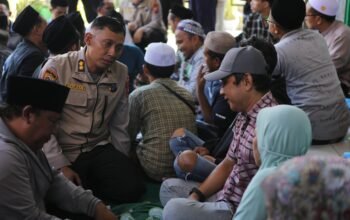 Polda Jatim Libatkan Tim Psikologi Dampingi Keluarga Korban di Ponpes Al-Khoziny