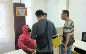 TIDAK ADA TEMPAT AMAN BAGI DPO — KEJATI LAMPUNG DAN KEJARI PESAWARAN BERHASIL AMANKAN TERSANGKA DUGAAN TIPIKOR DANA GADIS