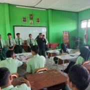 Satresnarkoba Polres Kediri Edukasi Siswa SMAN 1 Ngadiluwih