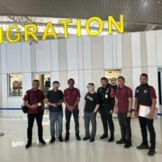 Kantor Imigrasi Kediri Deportasi 2 WNA Asal Tiongkok karena Pelanggaran Keimigrasian