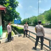 Antisipasi Kemacetan, Polres Purwakarta Terjunkan Personel Untuk Amankan Perjanjian Buruh