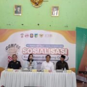 Satpol PP Kabupaten Kediri Ajak Para Pelaku UMKM Perangi Peredaran Rokok Ilegal, Edukasi Kenali Pita Cukai Asli