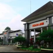 RS Rehatta Kehilangan Nurani: Ambulans Darurat Disetop Demi Parkir