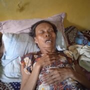 “Ibu Yuyun Kurniasih, Janda Tua yang Terbaring Lemah Memohon Bantuan Pemerintah Kota Cimahi”