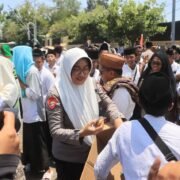 Kapolres Probolinggo Sampaikan Terima Kasih, Aksi Damai Ribuan Santri di Kantor DPRD Berlangsung Tertib