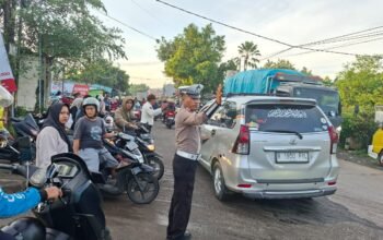 Wujud Kehadiran Polri di Tengah Aktivitas Masyarakat, Personel Polsek Jatiluhur Laksanakan Gatur Pagi