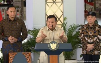 Prabowo Tegaskan Siap Menanggung Penuh Proyek Kereta Cepat Whoosh