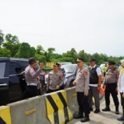 Polsek Plered Ngosrek Bareng Warga, Wujud Komitmen Dukung Program Pemerintah