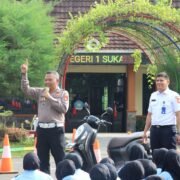 Polantas Menyapa SMKN 1 Sukatani, Polres Purwakarta Edukasi Safety Riding Untuk Generasi Muda