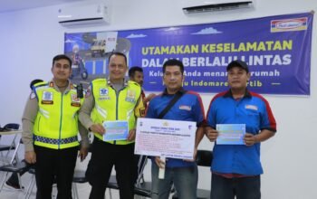 Polres Langkat Gelar Binluh Kamseltibcar Lantas kepada Staf dan Sopir Indomarco