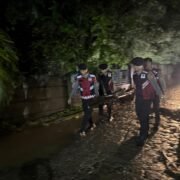 “Respon Cepat Polres Purwakarta Bantu Penanganan Bencana Banjir”