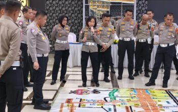 Satlantas Polres Purwakarta Matangkan Strategi Pengamanan Nataru Lewat Tactical Floor Game
