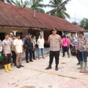 Kapolres Langkat Berikan Motivasi dan Bantuan Kepada Polsek Tanjung Pura