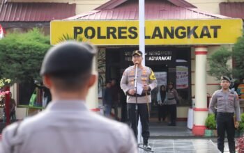 Polres Langkat Gelar Upacara Kenaikan Pangkat Perwira, Bintara dan PNS TMT 1 Januari 2026
