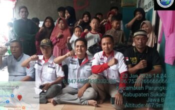 Jumat Berkah Iwo Indonesia Walau Di Guyur Hujan Tetap Berjalan