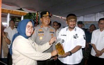 Masarakat Sambut Antusias Gerakan Pasar Murah di Alun Alun Pelabuanratu