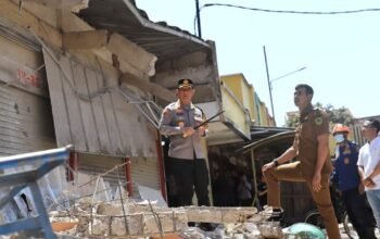 Kios Pasar Soreang Ambruk, Wabup Ali Syakieb Sampaikan Duka dan Percepat Pemeriksaan