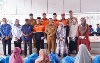 Ringankan Beban Warga, Bupati Eka Putra Salurkan Bantuan Pasca-Bencana Rp576 Juta dari Baznas