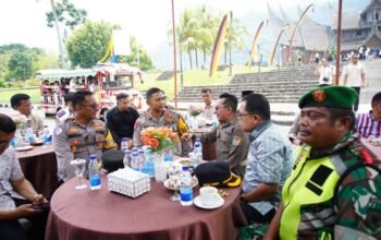 Sinergi Tanpa Henti, Jajaran Forkopimda Tanah Datar Pantau Kondisi Lebaran 2026 Bareng Kapolri