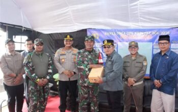 Pastikan Mudik Aman dan Nyaman, Ketua DPRD Tanah Datar Anton Yondra Pantau Langsung Posko Lebaran 1447 H