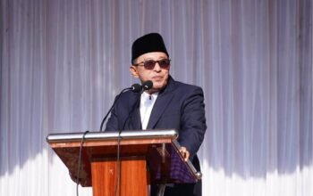“Wujud Nyata Toleransi: Pemkab Tanah Datar Fasilitasi Shalat Id Dua Hari di Lapangan Cindua Mato”