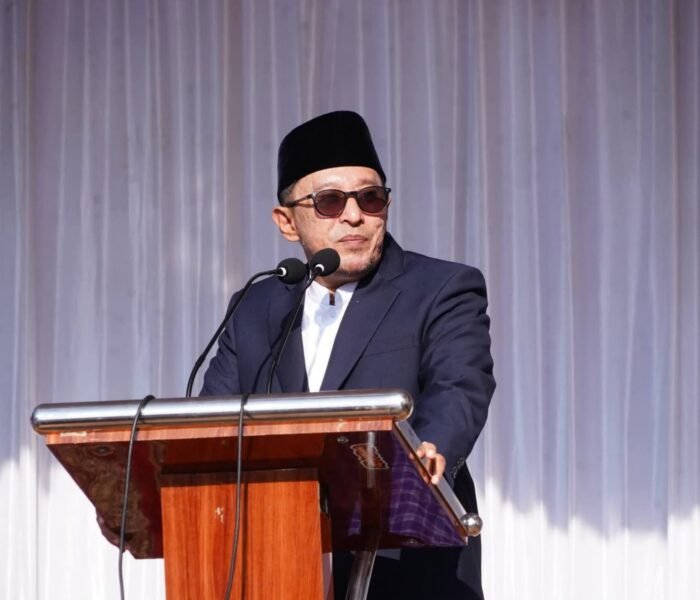 “Wujud Nyata Toleransi: Pemkab Tanah Datar Fasilitasi Shalat Id Dua Hari di Lapangan Cindua Mato”