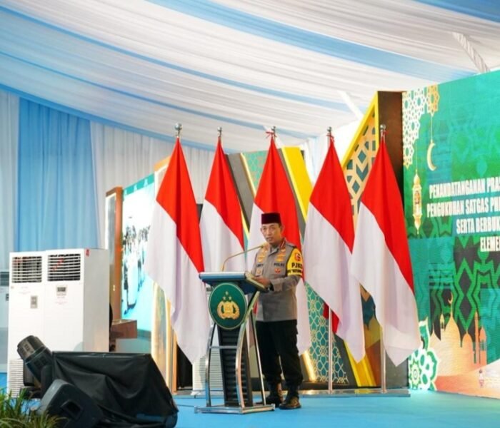 Pengabdian Hingga Akhir: Brigadir Fajar Gugur Saat Pengamanan Lebaran, Kapolri Anugerahkan Kenaikan Pangkat Anumerta