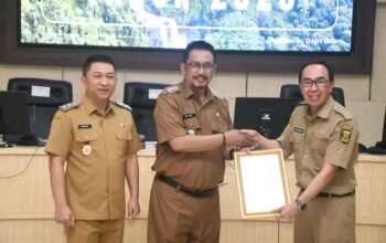 Rapat Dinas Bupati Sukabumi, Drs. H. Asep Japar, M.M., ASN Harus Tetap Disiplin di Tengah Kebijakan Efisiensi Anggaran