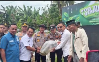 Lebih dari Sekadar Silaturahmi, Kapolda Sumbar Perkuat Ketahanan Pangan Warga Huntara Padang Pariaman