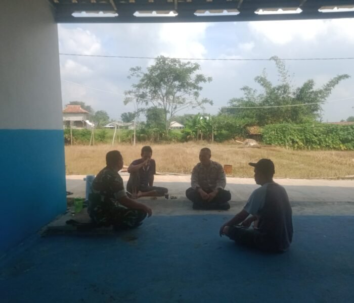 Sinergitas TNI-POLRI di Pasawahan kidul, Sambang Humanis Jadi Kunci Cegah Gangguan Kamtibmas