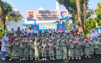 Polres Purwakarta Edukasi Keselamatan Berlalu Lintas, Wujud Tugas Polri dalam Meningkatkan Kesadaran Masyarakat Sejak Dini