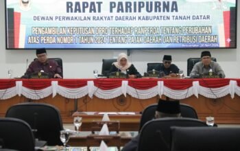 DPRD dan Pemkab Tanah Datar Resmi Sepakati Perda Pajak & Retribusi Daerah Yang Baru