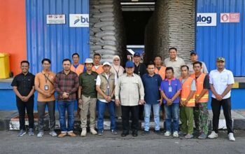 Presiden Prabowo Sidak Gudang Bulog Magelang, Pastikan Stok Beras Nasional Aman dan Distribusi Tepat Sasaran