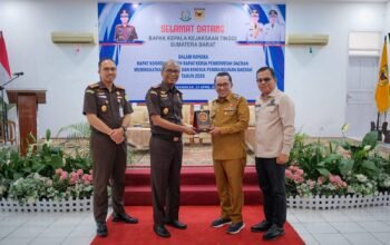 Bupati Eka Putra Kobarkan Semangat Anti KKN di Rakor 2026