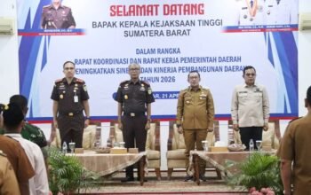 Perkuat Sinergi Hukum, Ketua DPRD Tanah Datar Anton Yondra Apresiasi Kunjungan Kerja Kajati Sumbar