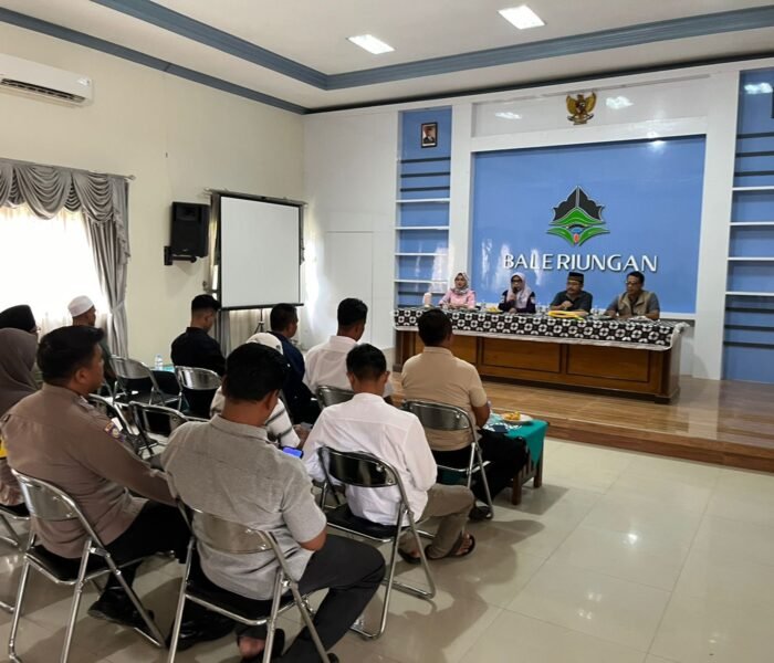 Polri Untuk Masyarakat, Polsek Plered Hadiri Musdes Penetapan Calon Pilkades PAW Liunggunung