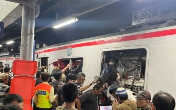 Tabrakan Kereta di Bekasi Timur, KRL Dihantam KA Argo Bromo Anggrek dari Belakang