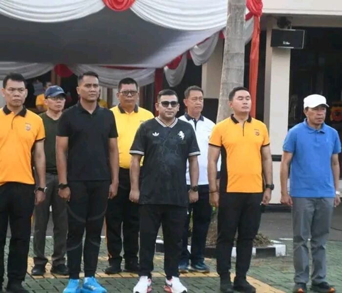 Hari Keselamatan Kesehatan Kerja Polres Sukabumi Dan Forkopimda Gelar Olah Raga Bersama Sekda H. Ade Suryaman, S.H., M.M.,