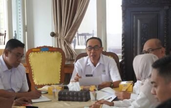 Penileian Kinerja Pelayanan Terpadu Satu Pintu Sekda H. Ade Suryaman, S.H., M.M., Targetkan Masuk 20 Besar Nasional