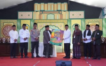 Penutupan MTQ XLVII Tingkat Kabupaten Sukabumi Kecamatan Waluran Jadi Juara Umum