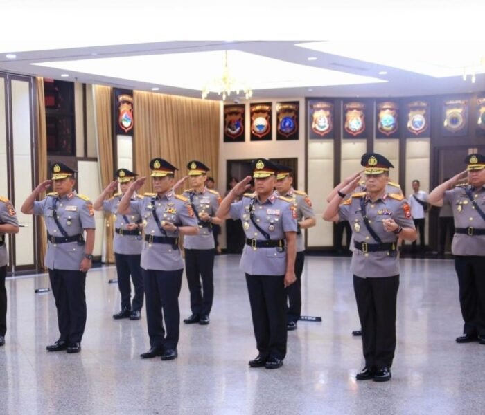 ​Kapolri Pimpin Sertijab: Komjen Panca Putra Resmi Jabat Kalemdiklat, Sejumlah Kapolda Baru Dilantik