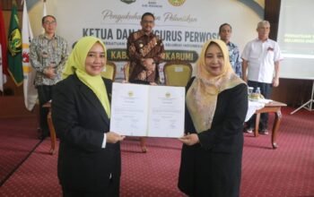 Pengurus Perwosi Kab. Sukabumi di Lantik Bupati Sukabumi Drs. H. Asep Japar. M.M., Makin Maju Berkontri Busi Untuk Masyarakat