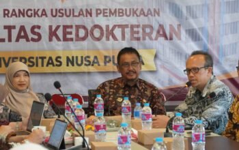 Visitas Pengembangan Fakultas Kedokteran Univesitas Nusa Putra Kemenkes Apresiasi Dukungan Bupati Sukabumi Drs. H. Asep Japar, M.M.