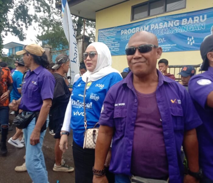 Uka Group Nobar Bareng Bupati Sukabumi H Asep Japar M,M, Sukabumi Laga Persib vs Persijap di Lapang Gumbira Nagrak Selatan
