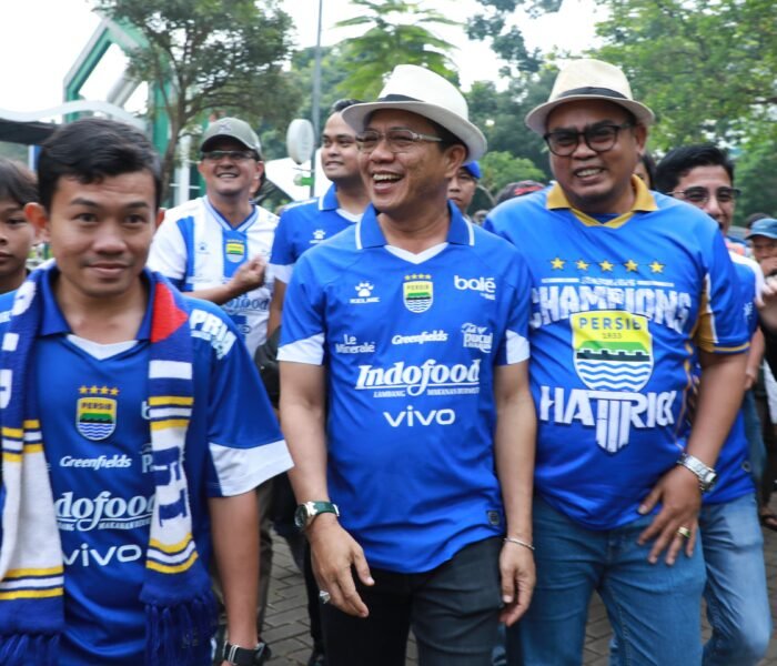 Ribuan Bobotoh Padati Dome Balerame, KDS Apresiasi Persib Hattrick Juara